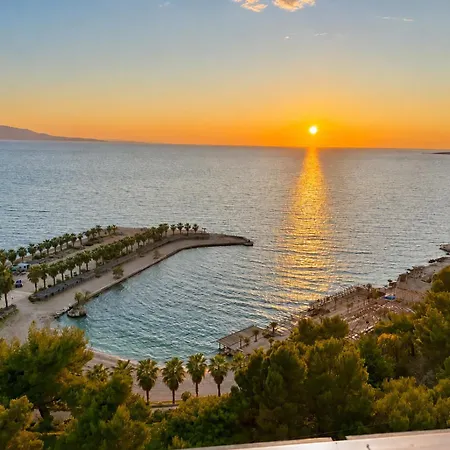 Helia Coast Sarandë
