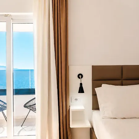 Helia Coast Sarandë